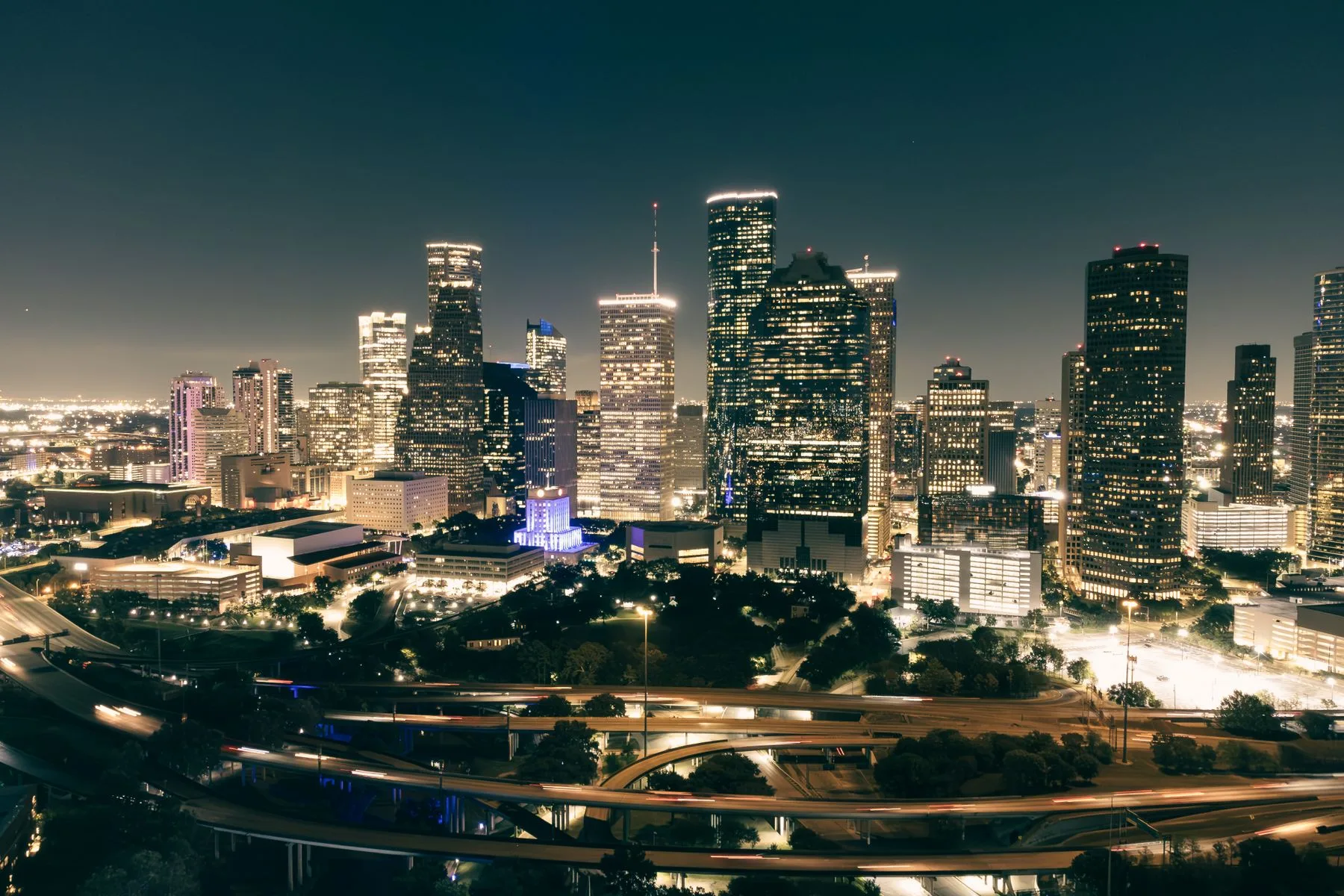 Business Funding in Texas: Options and Requirements (2026) 2 Downtown Houston skyline on a clear day